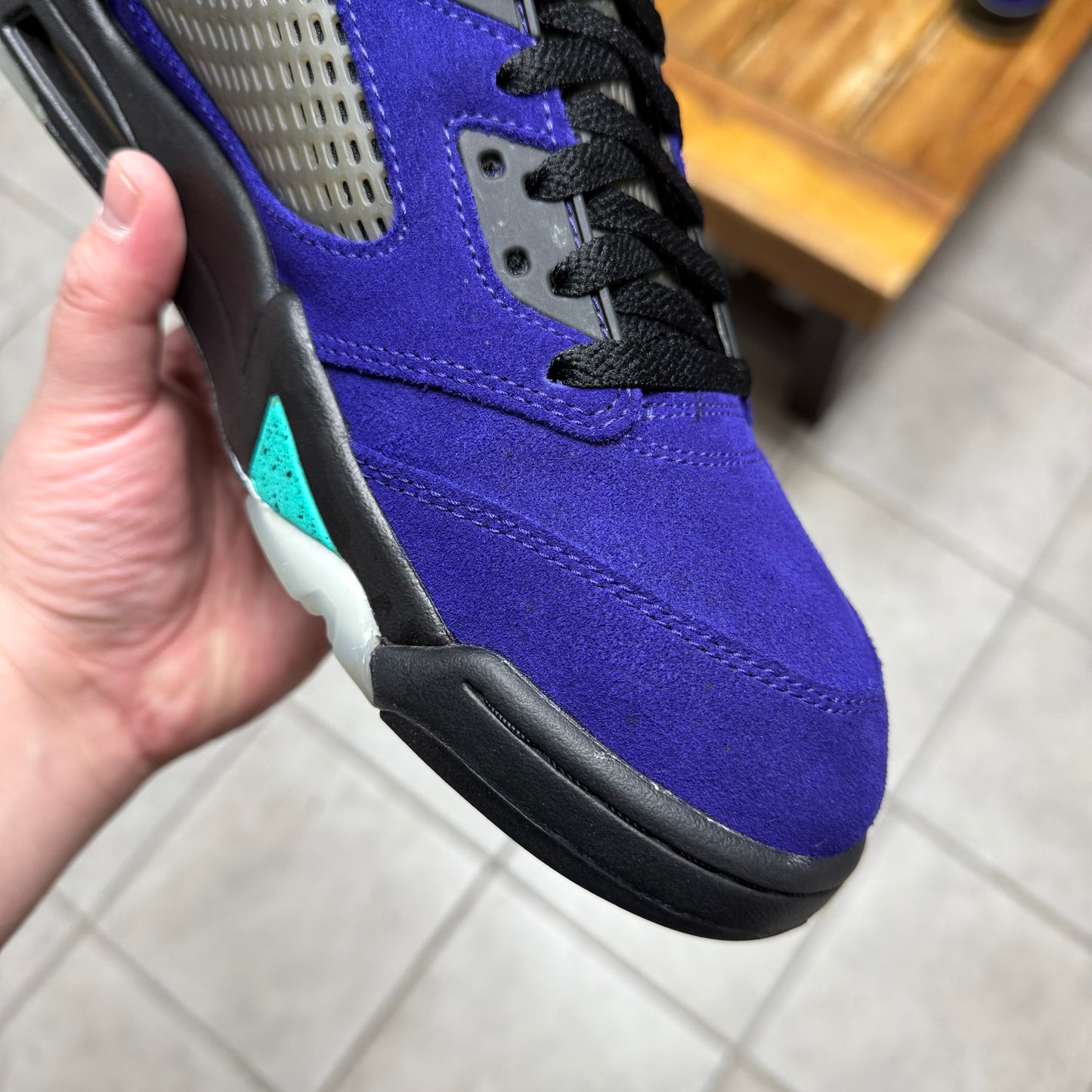 Jordan 5 Alternate Grape (Worn)