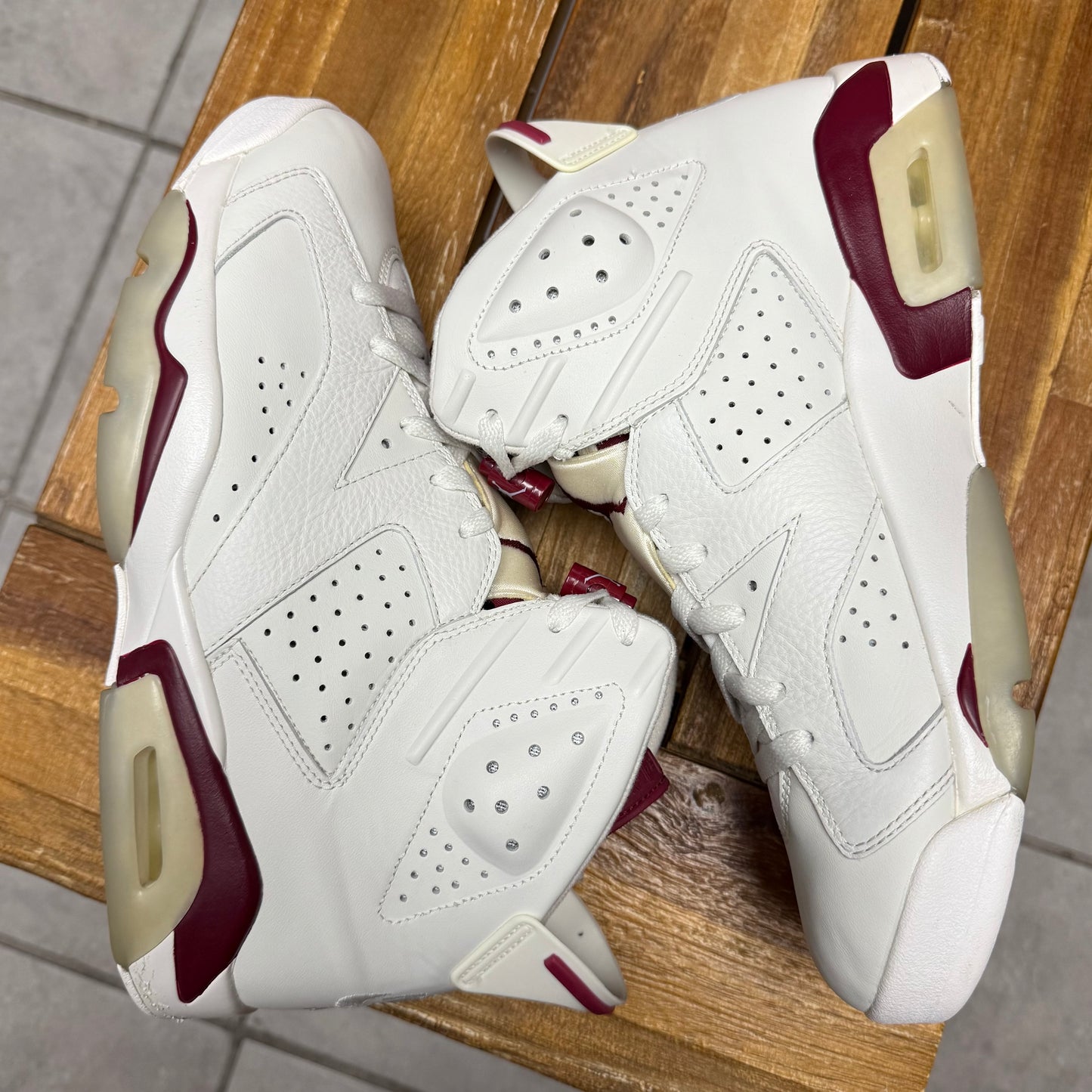 Jordan 6 Maroon 2015 (Worn)