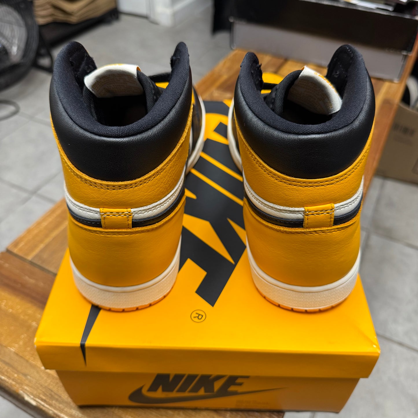 Jordan 1 High OG Yellow Toe (Worn)