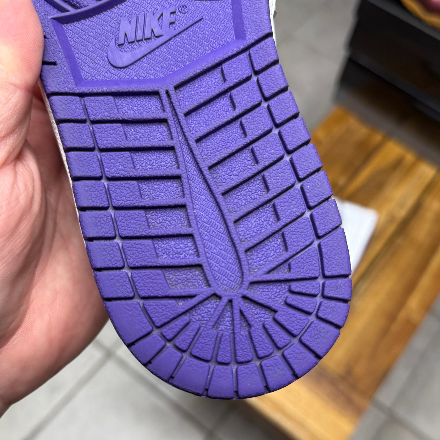 Jordan 1 High OG Court Purple W (Worn)