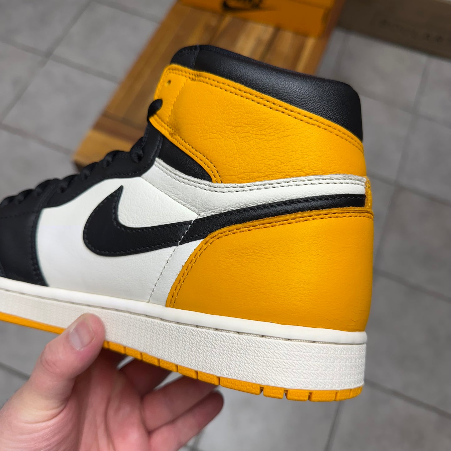 Jordan 1 High OG Yellow Toe (Worn)