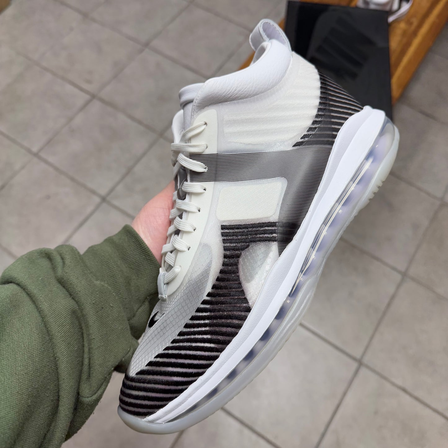 LeBron Icon x John Elliot White (Worn)