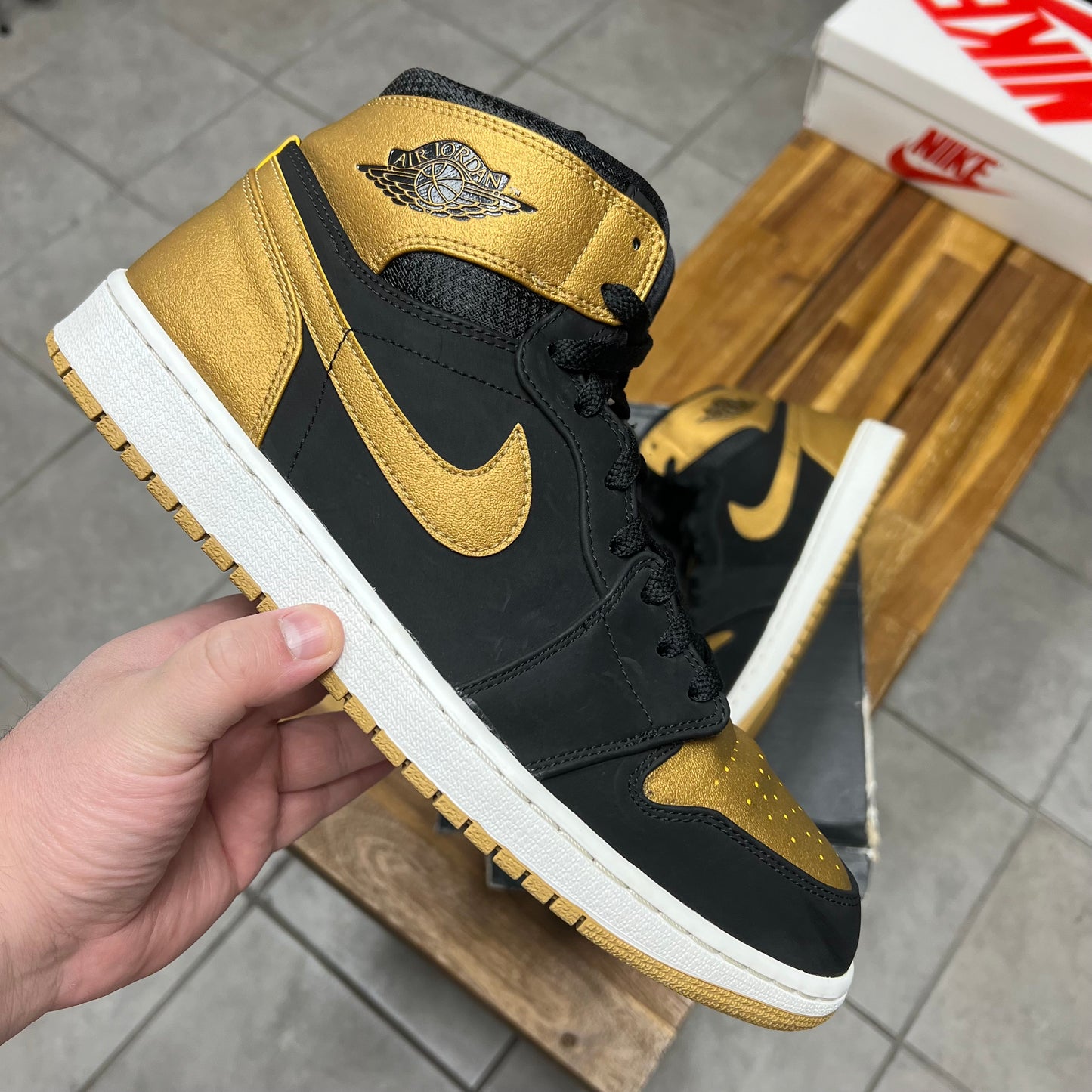 Jordan 1 High Melo (Worn)