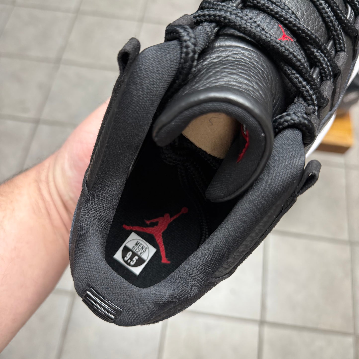 Jordan 11 Low 72-10