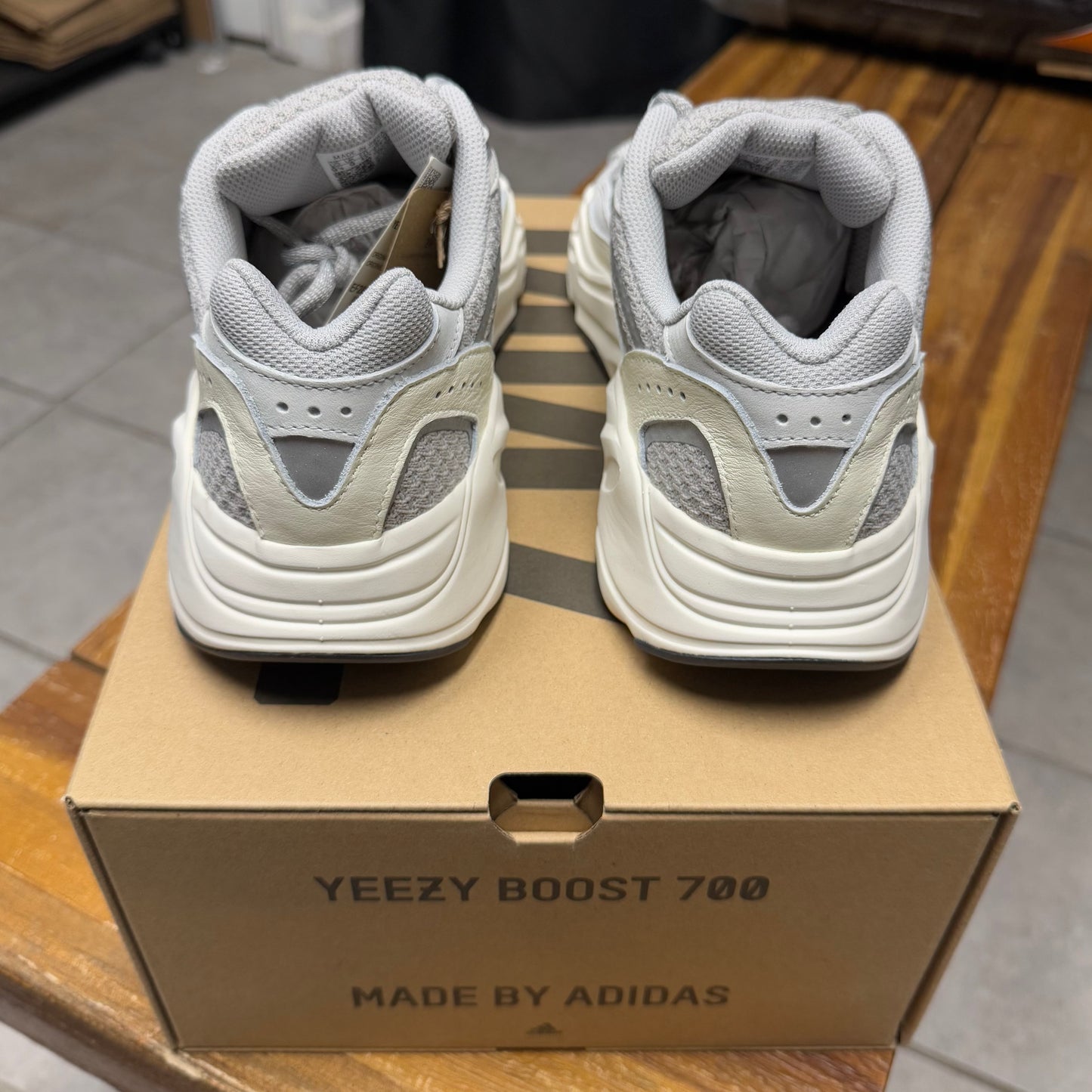Yeezy 700 V2 Static