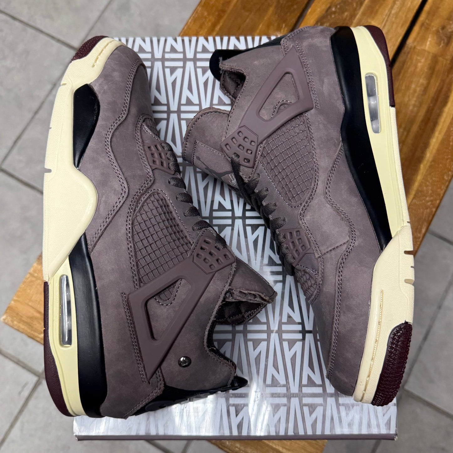 Jordan 4 x A Ma Maniére Violet Ore