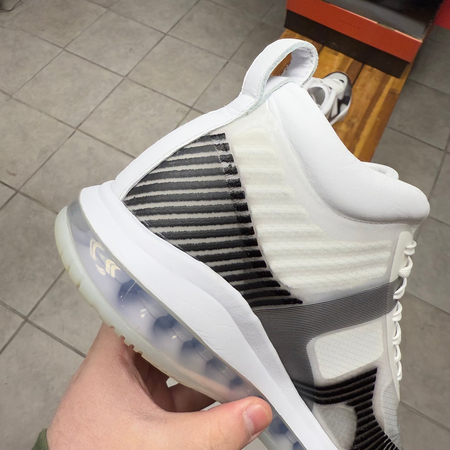 LeBron Icon x John Elliot White (Worn)