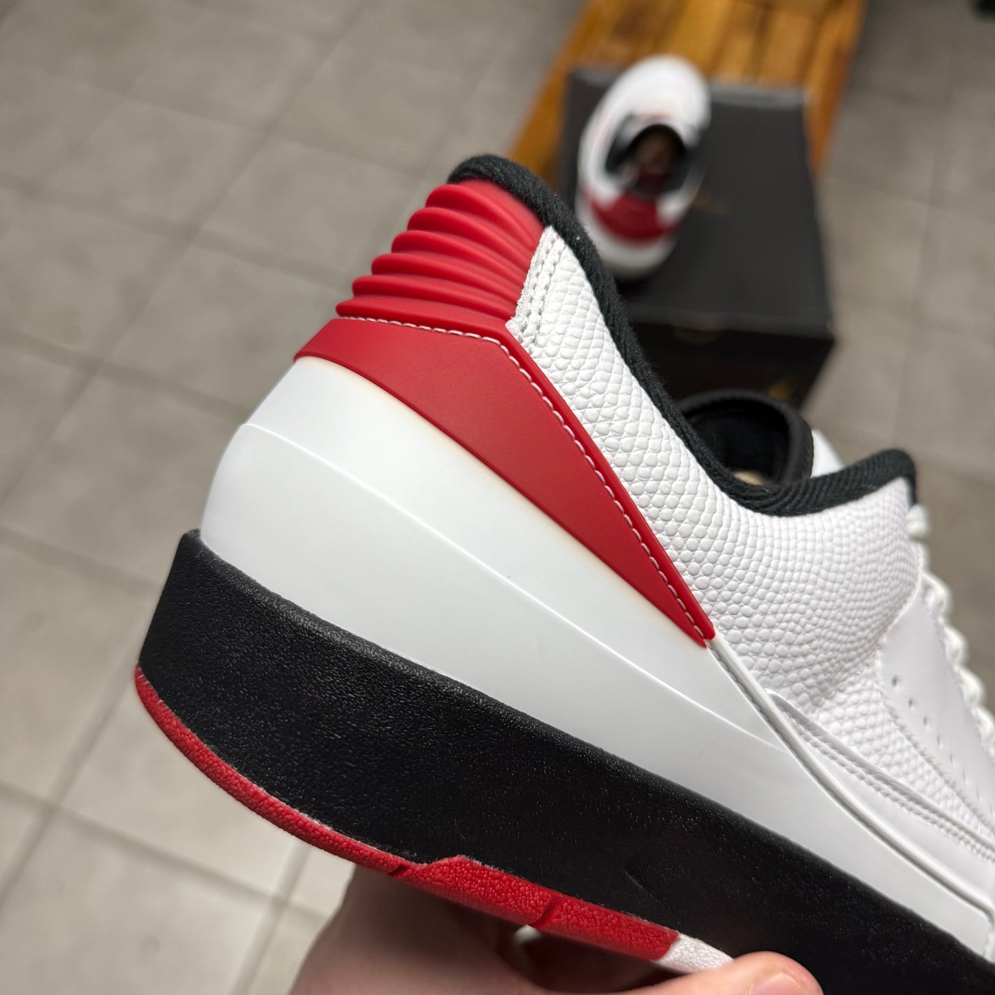 Jordan 2 Retro Low Chicago 2016 (Worn)