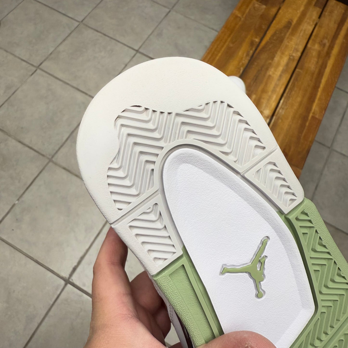 Jordan 4 Seafoam (Worn)