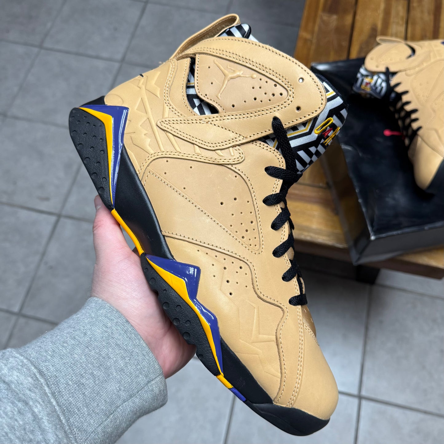 Jordan 7 Afrobeats (Worn)