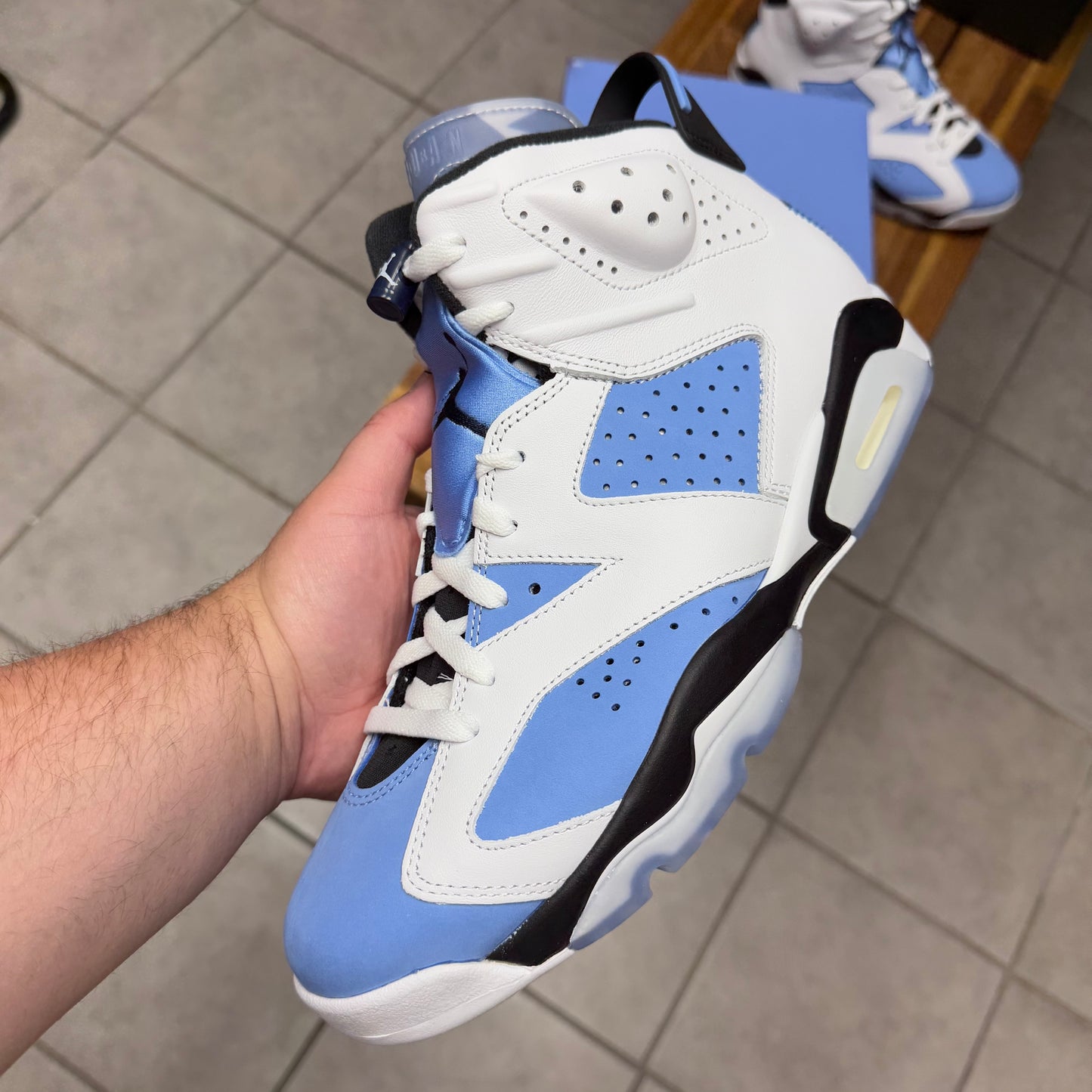 Jordan 6 Retro UNC