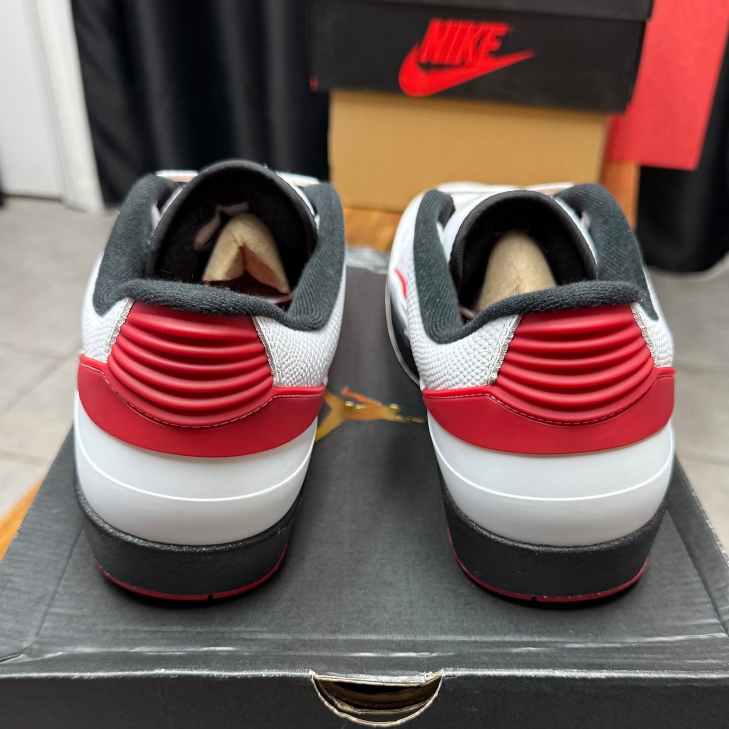 Jordan 2 Retro Low Chicago 2016 (Worn)