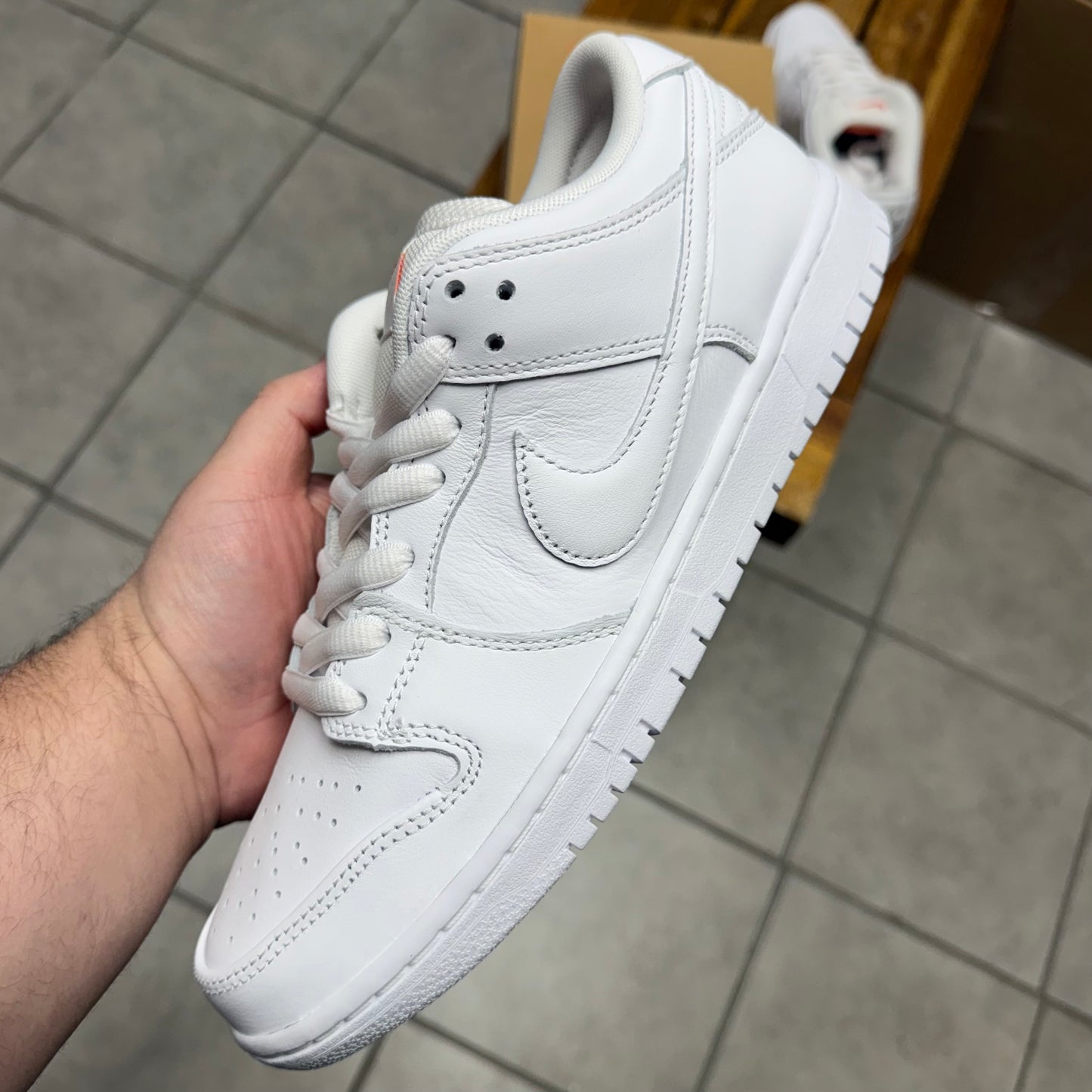 Dunk Low Pro SB Triple White