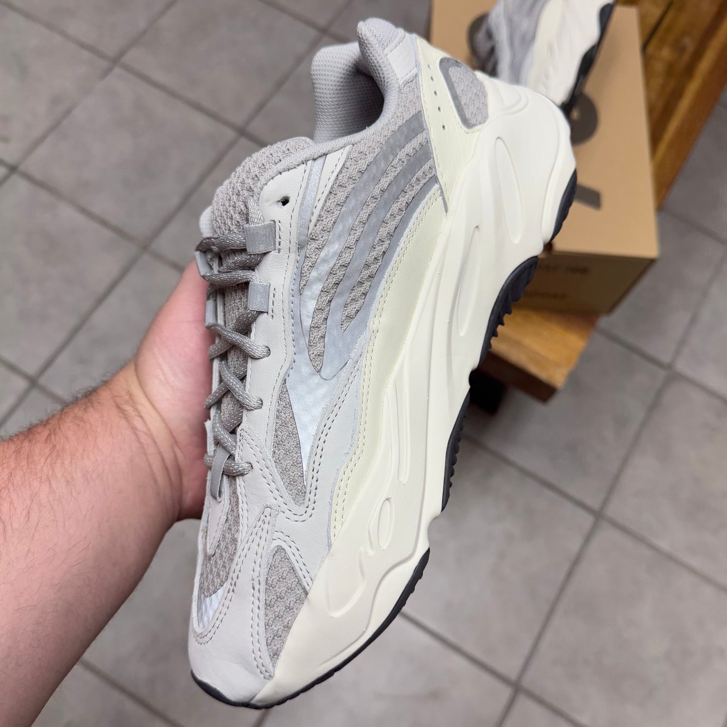 Yeezy 700 V2 Static