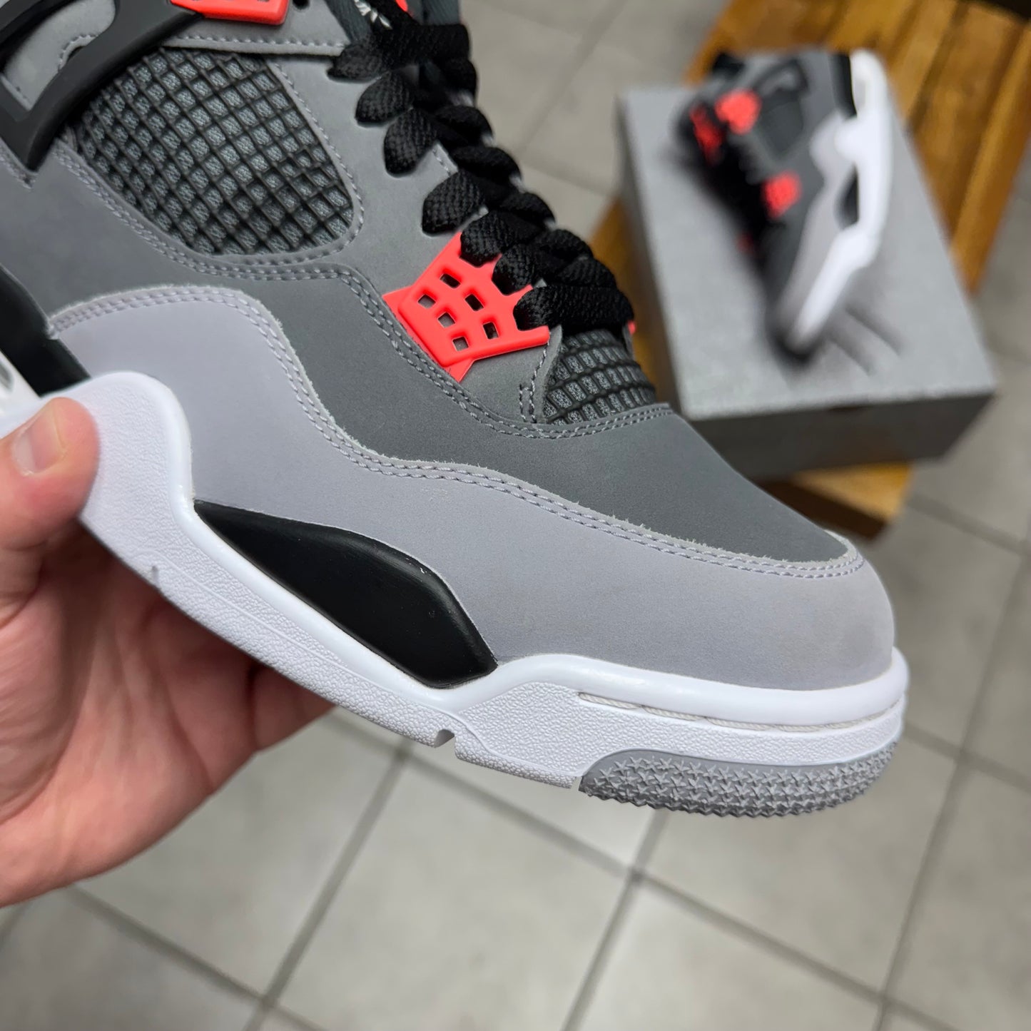 Jordan 4 Infrared (Worn)