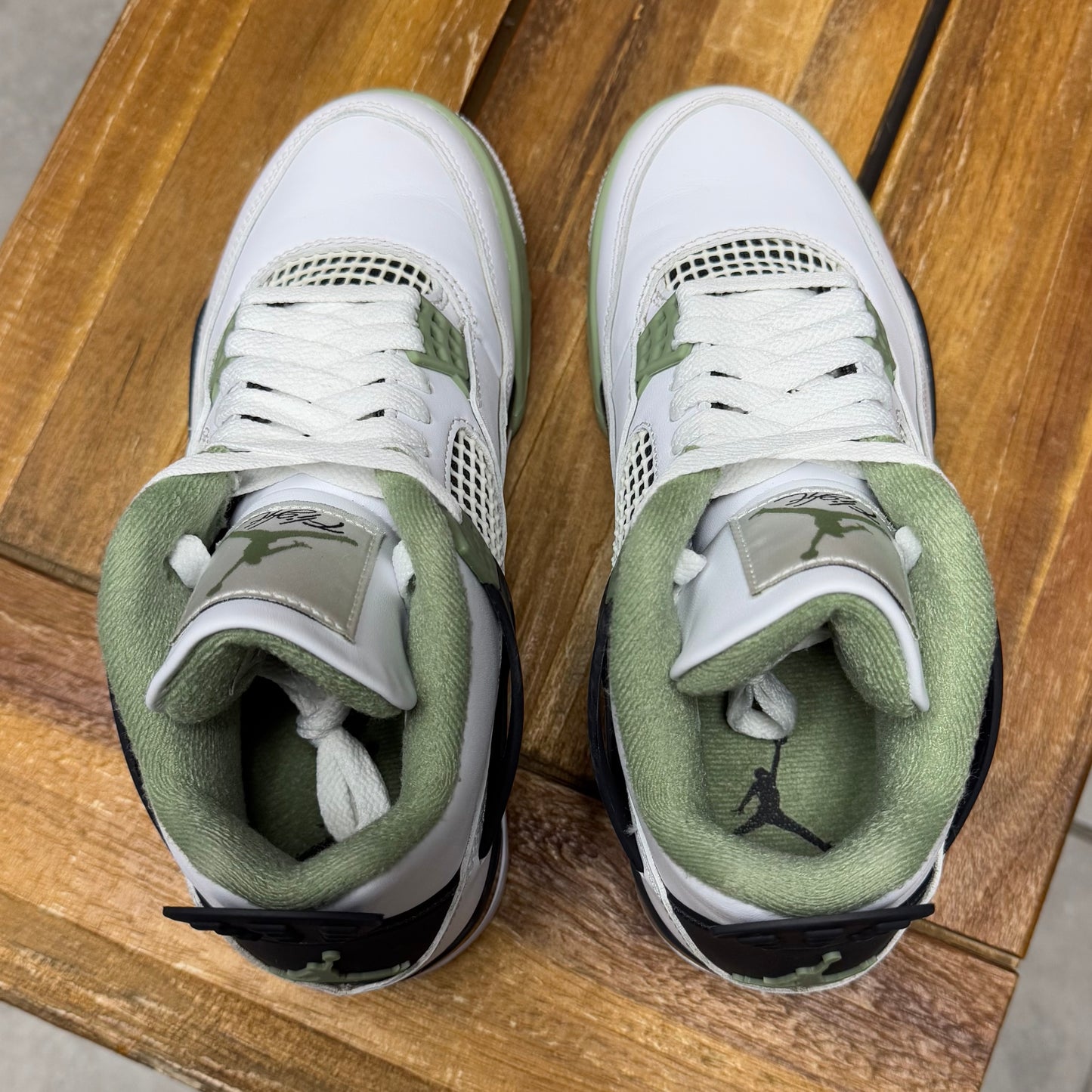 Jordan 4 Seafoam (Worn)