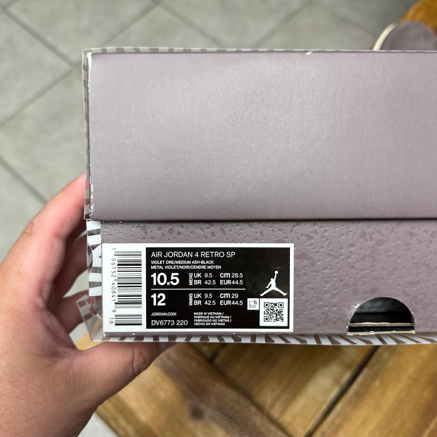 Jordan 4 x A Ma Maniére Violet Ore