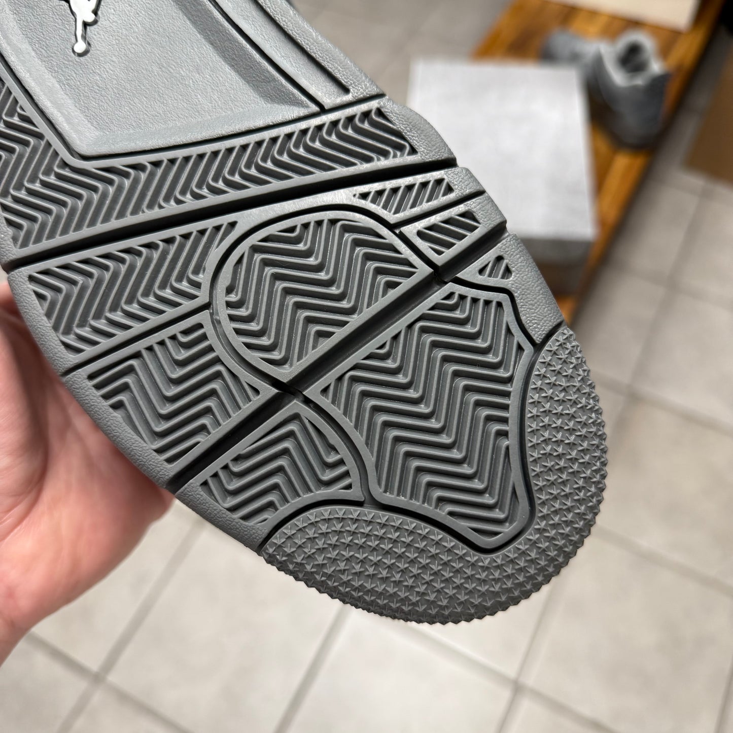 Jordan 4 Wet Cement (Worn)