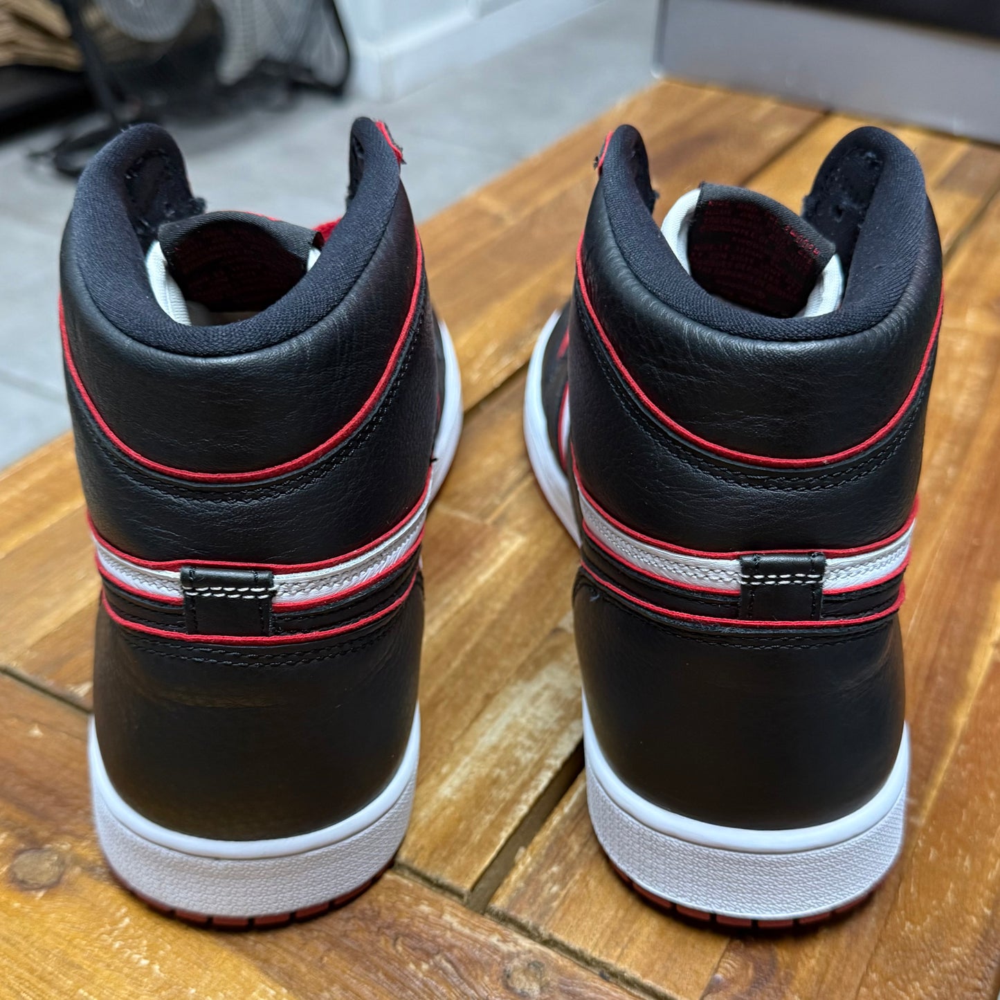 Jordan 1 High Bloodline (Worn)