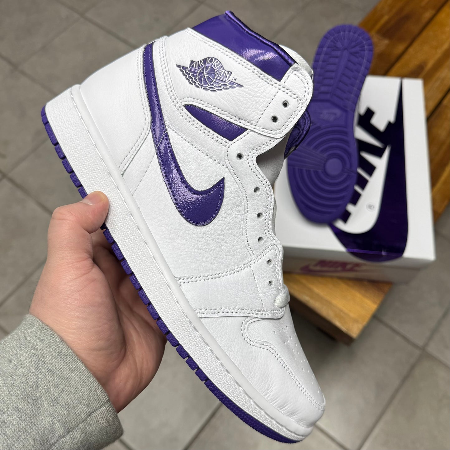 Jordan 1 High Court Purple (Woman’s)