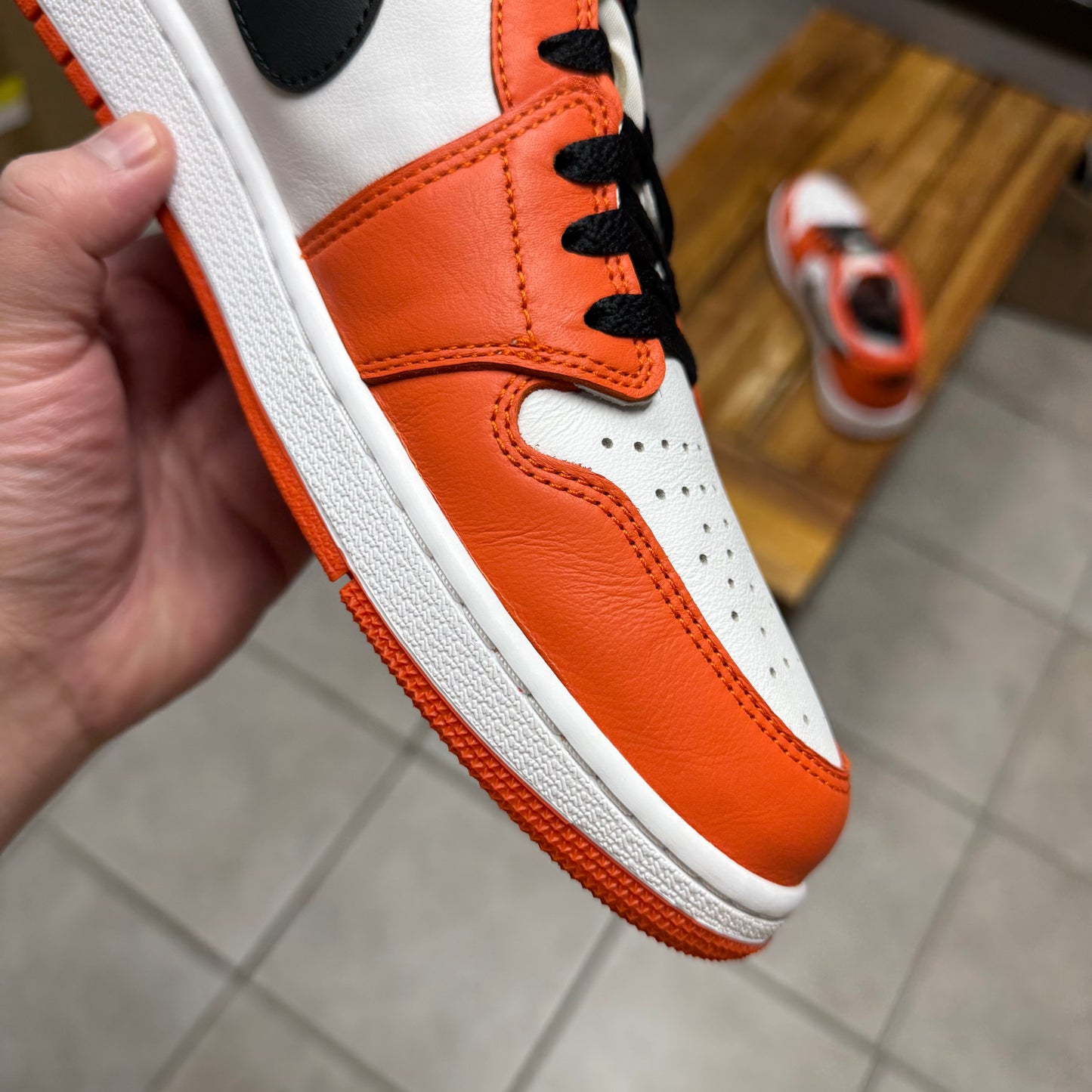 Jordan 1 Low OG Starfish (Worn)