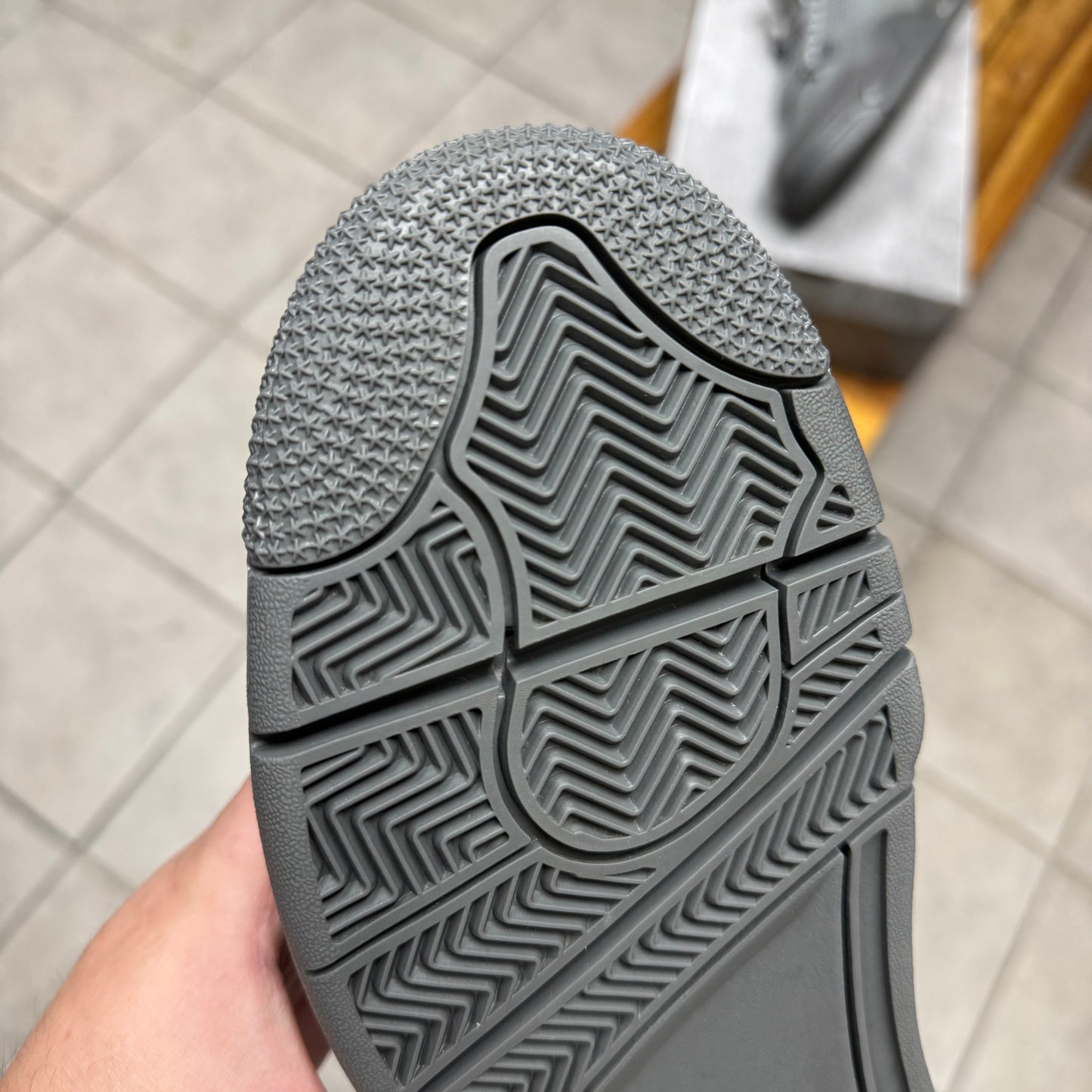 Jordan 4 Wet Cement (Worn)