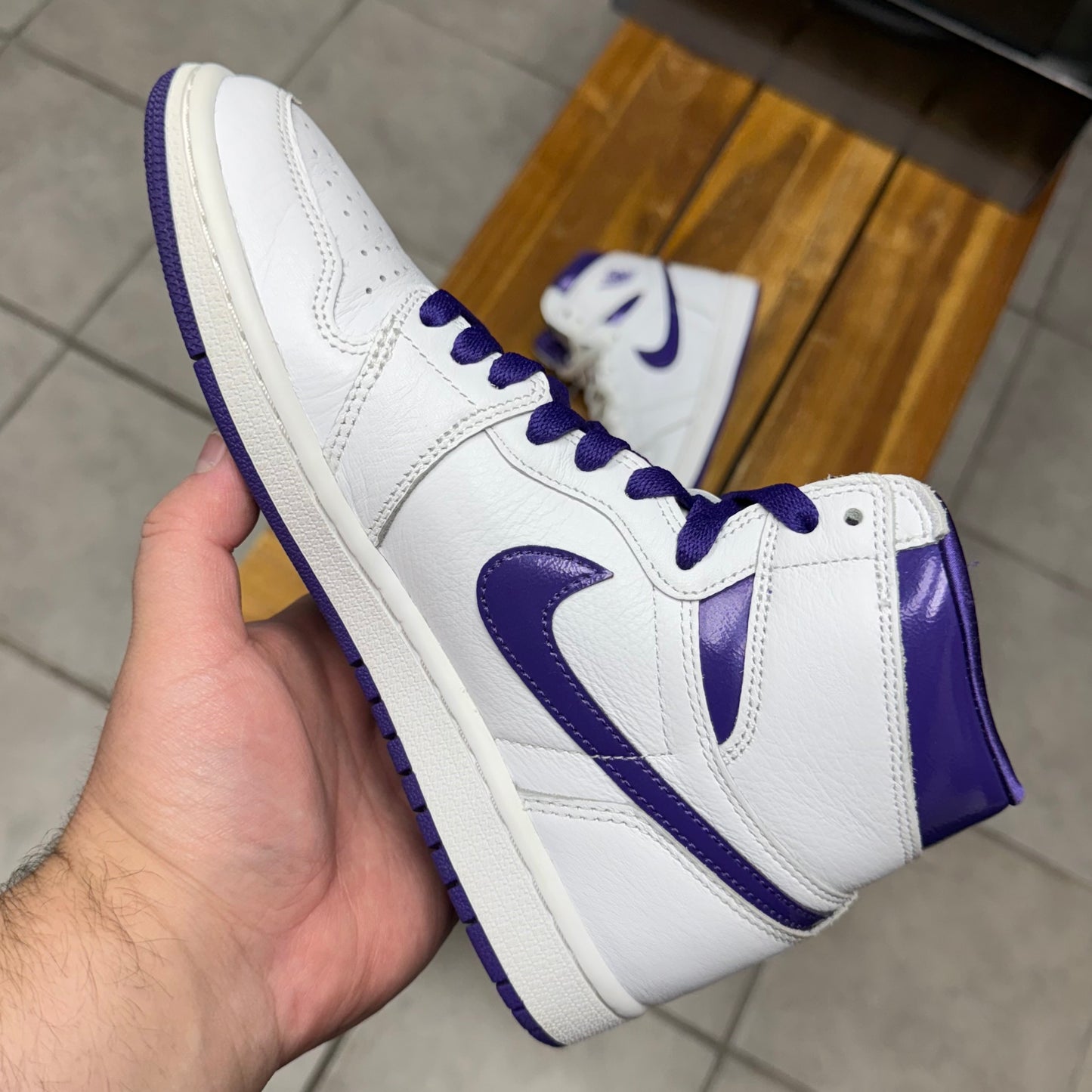 Jordan 1 High OG Court Purple W (Worn)