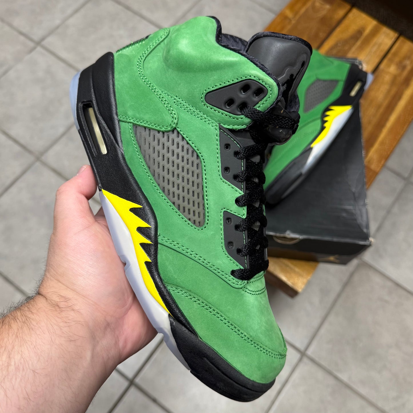 Jordan 5 SE Oregon (Worn)