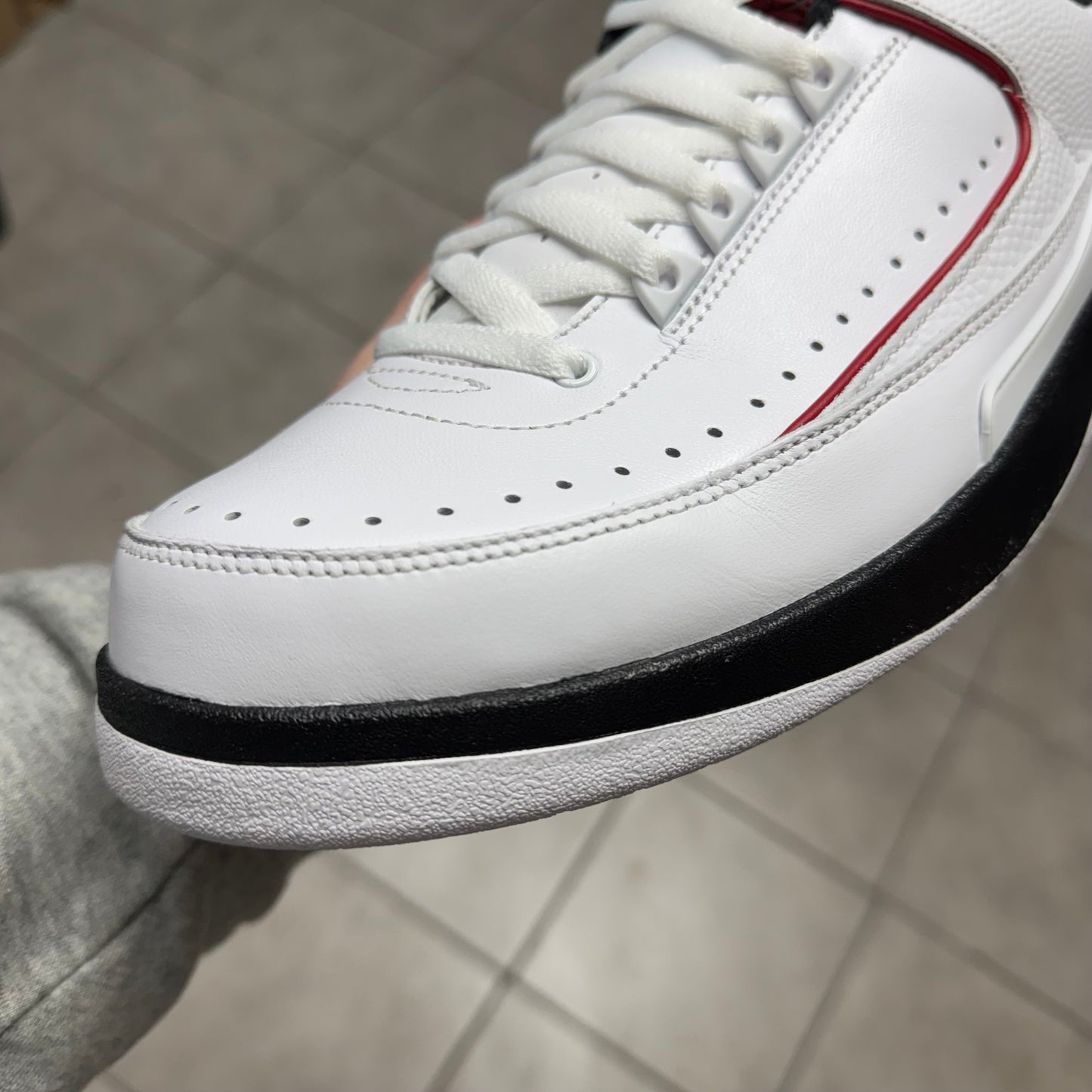 Jordan 2 Retro Low Chicago 2016 (Worn)