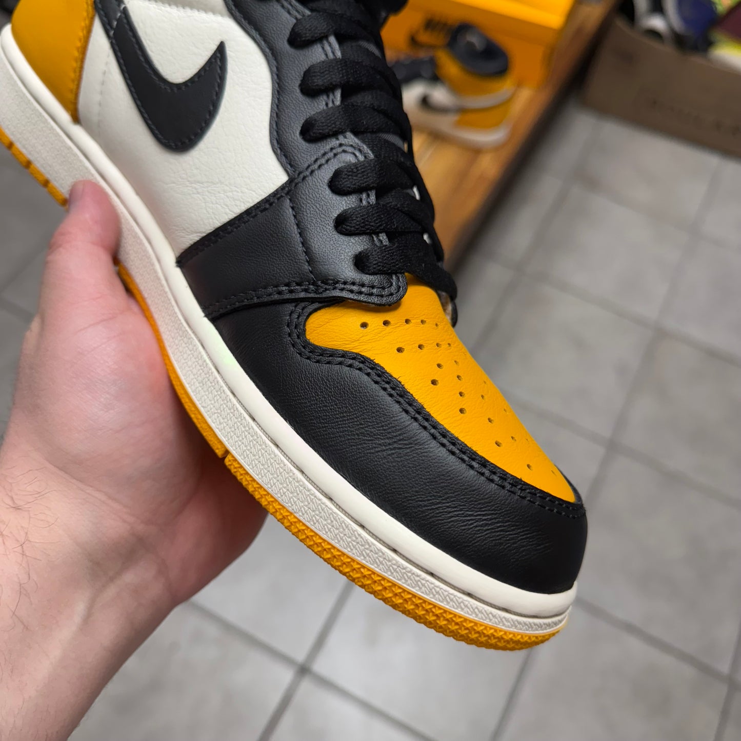 Jordan 1 High OG Yellow Toe (Worn)