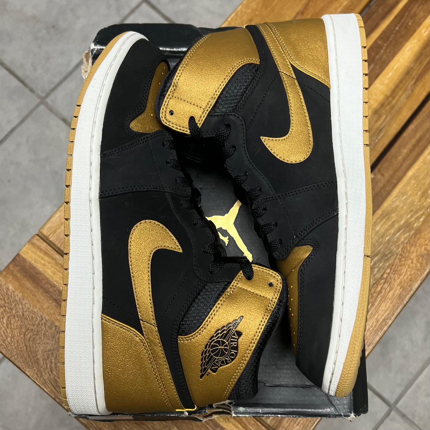 Jordan 1 High Melo (Worn)