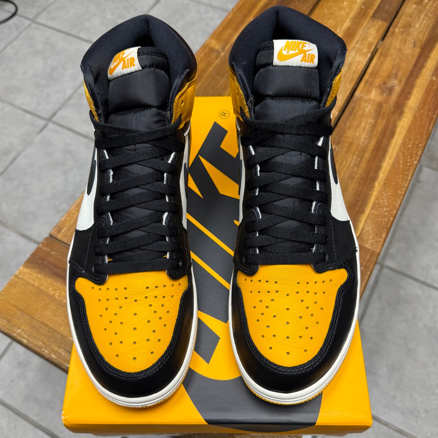 Jordan 1 High OG Yellow Toe (Worn)