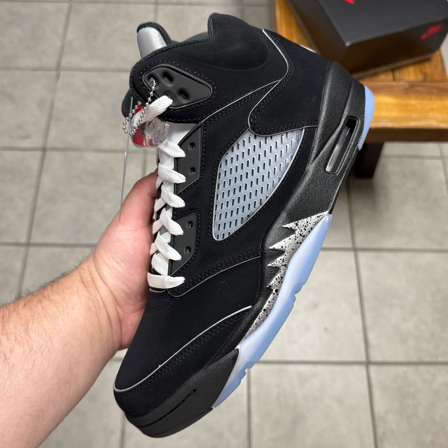 Jordan 5 Black Metallic Reimagined