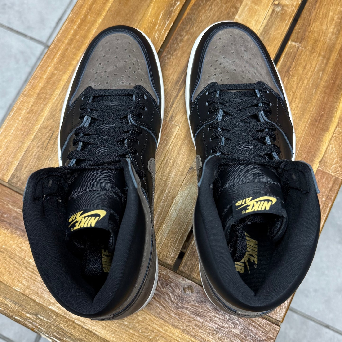 Jordan 1 High OG Palomino (Worn)