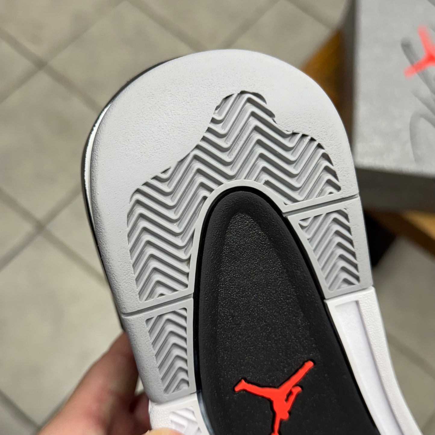 Jordan 4 Infrared (Worn)