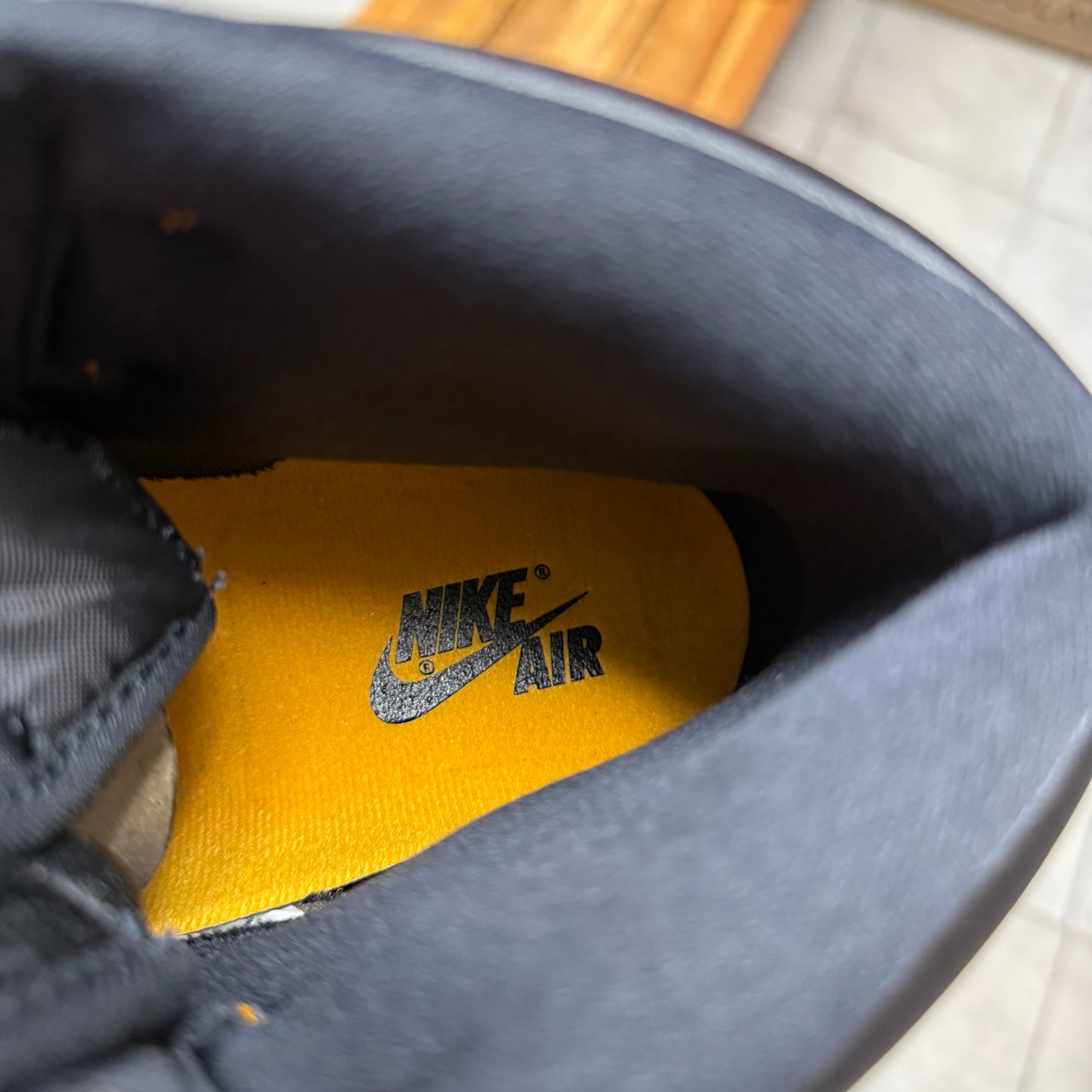 Jordan 1 High OG Yellow Toe (Worn)