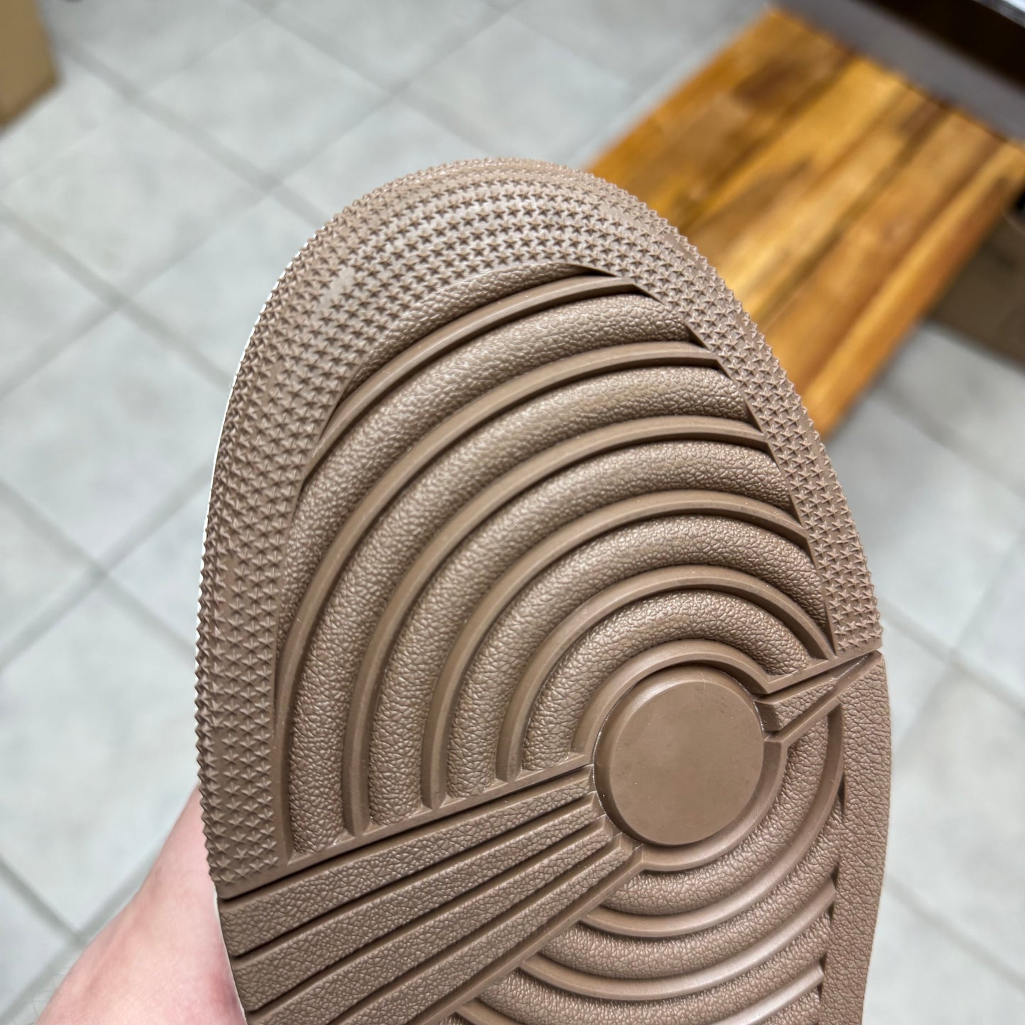 Jordan 1 High OG Palomino (Worn)