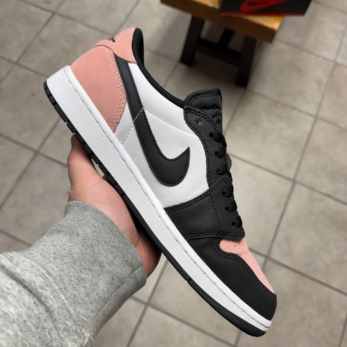 Jordan 1 Low OG Bleached Coral (Worn)