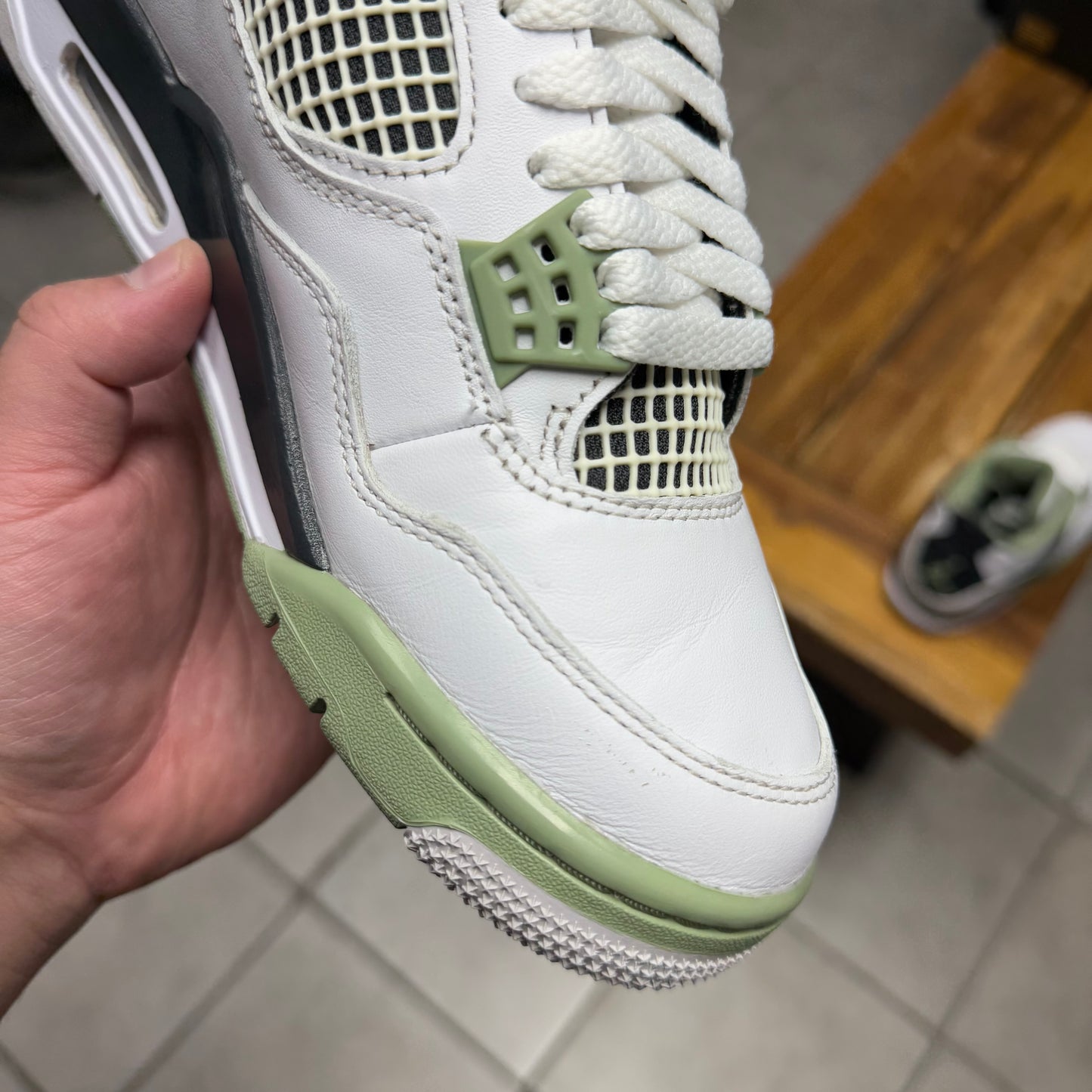 Jordan 4 Seafoam (Worn)