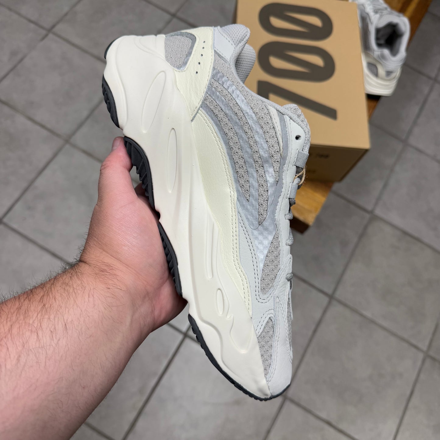 Yeezy 700 V2 Static