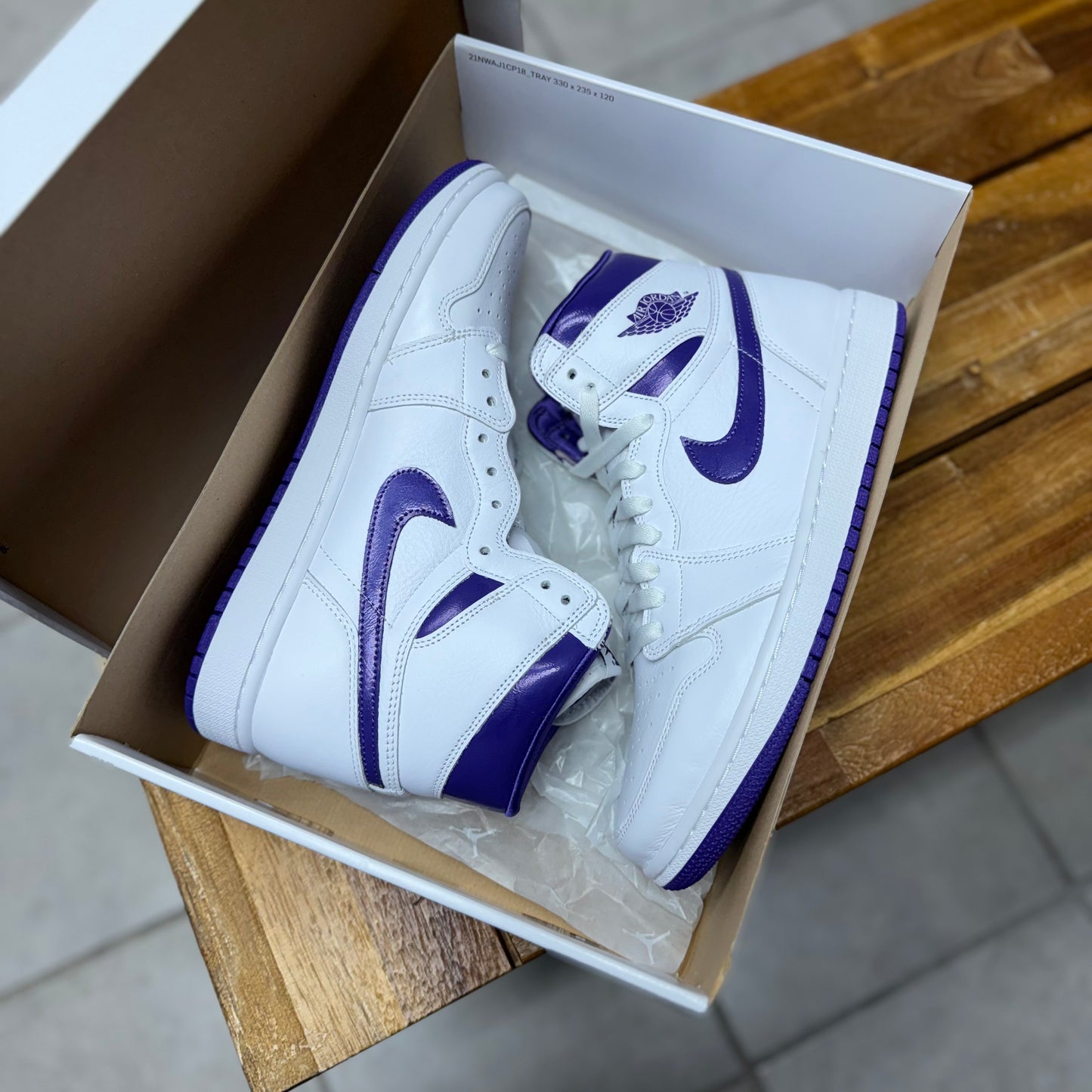 Jordan 1 High Court Purple (Woman’s)