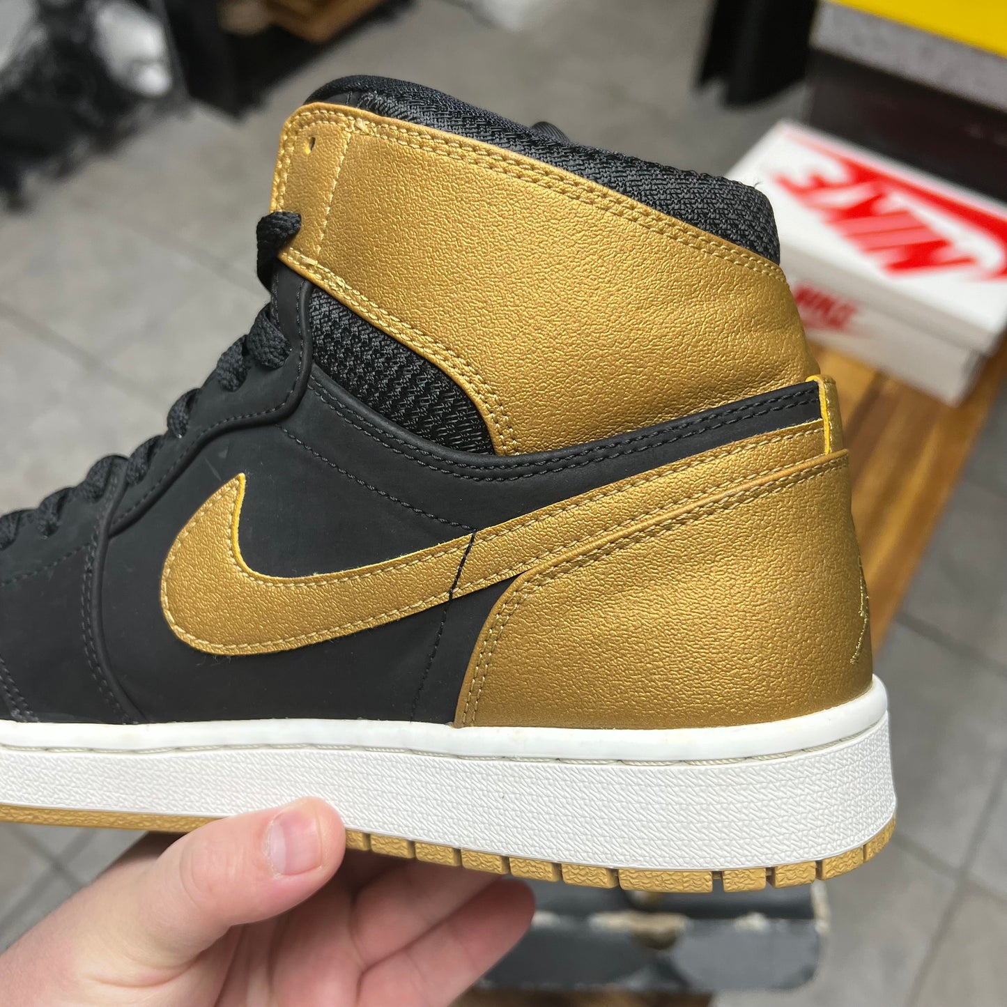 Jordan 1 High Melo (Worn)