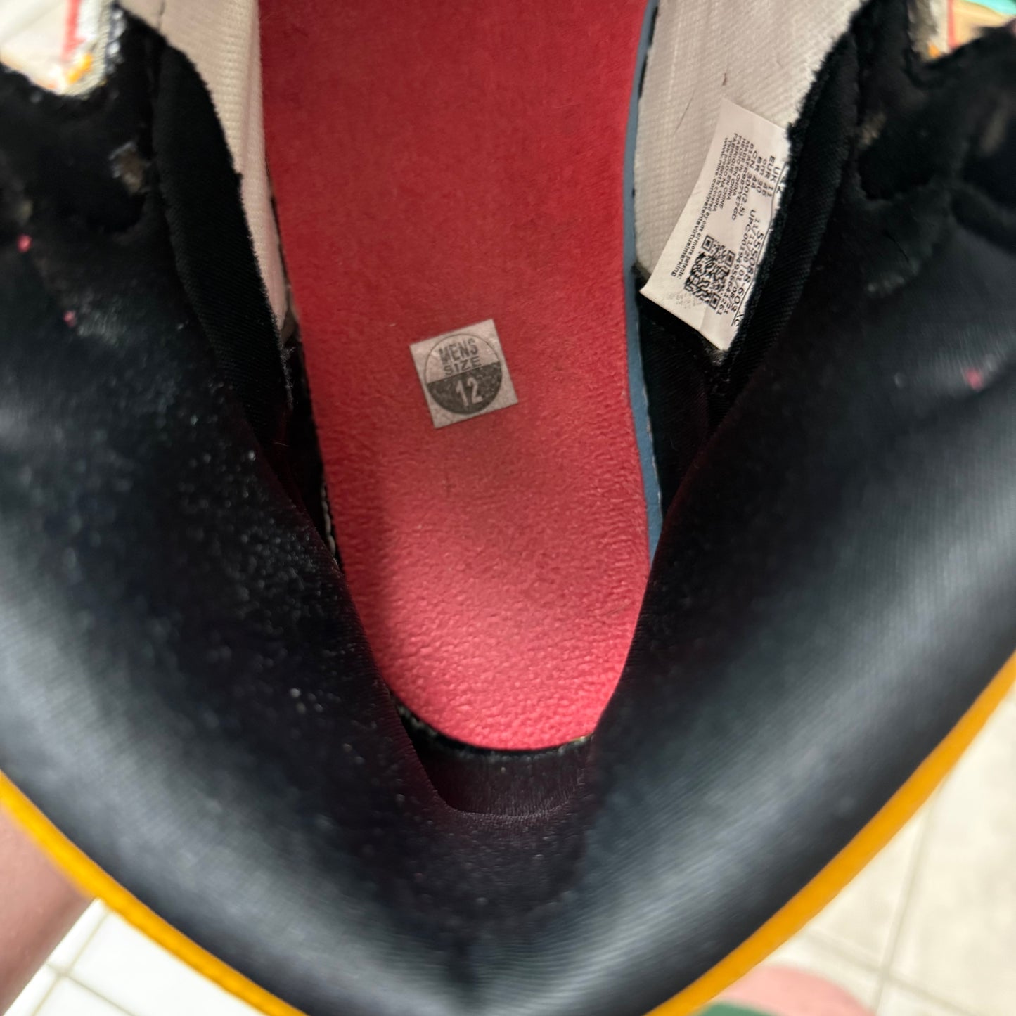 Jordan 1 High OG Light Fusion Red (Worn)