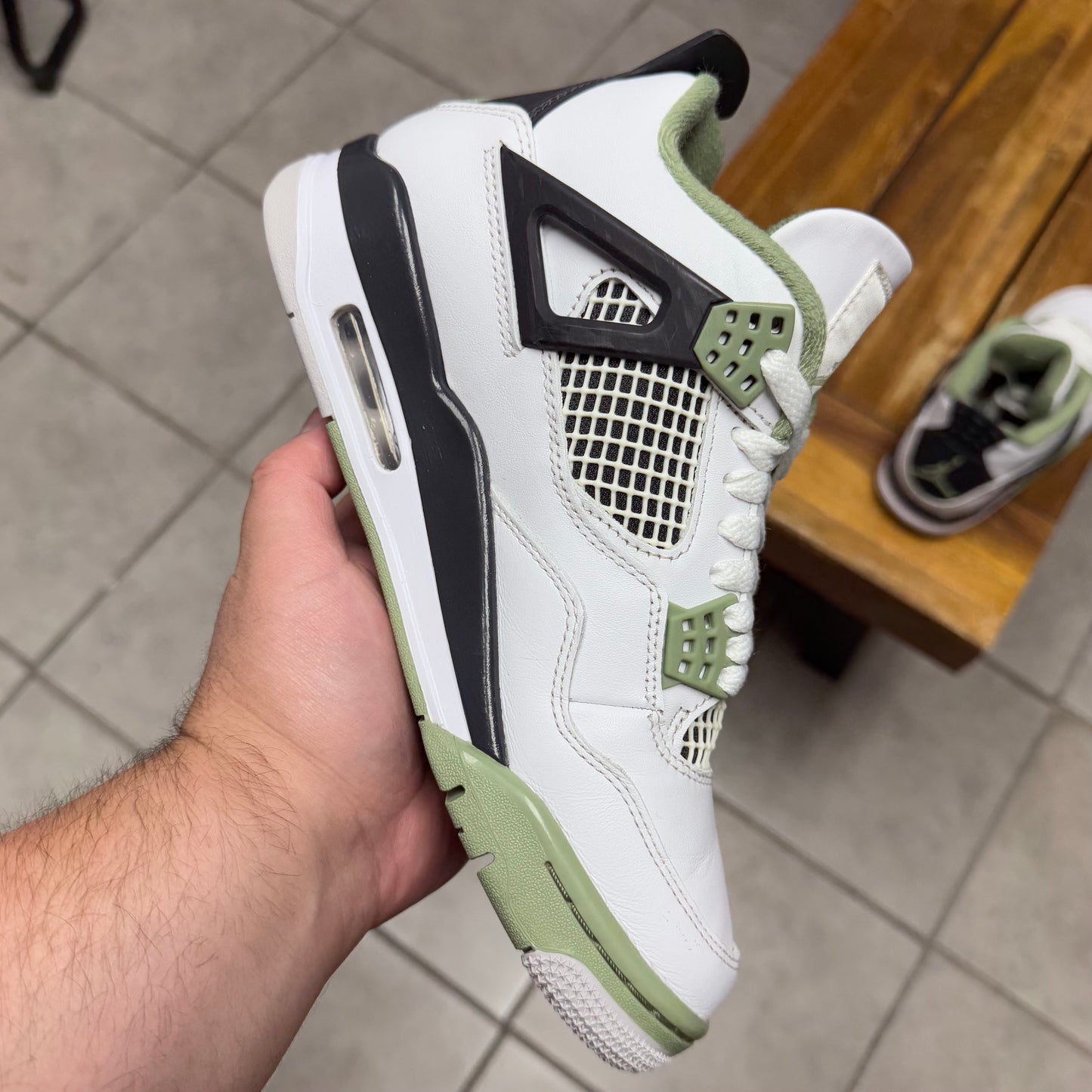 Jordan 4 Seafoam (Worn)