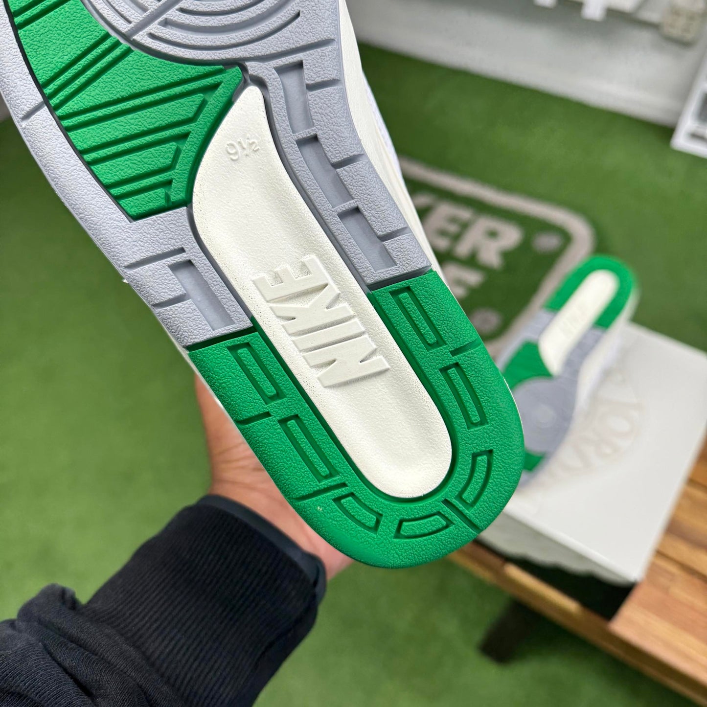 Jordan 2 Lucky Green (Worn)