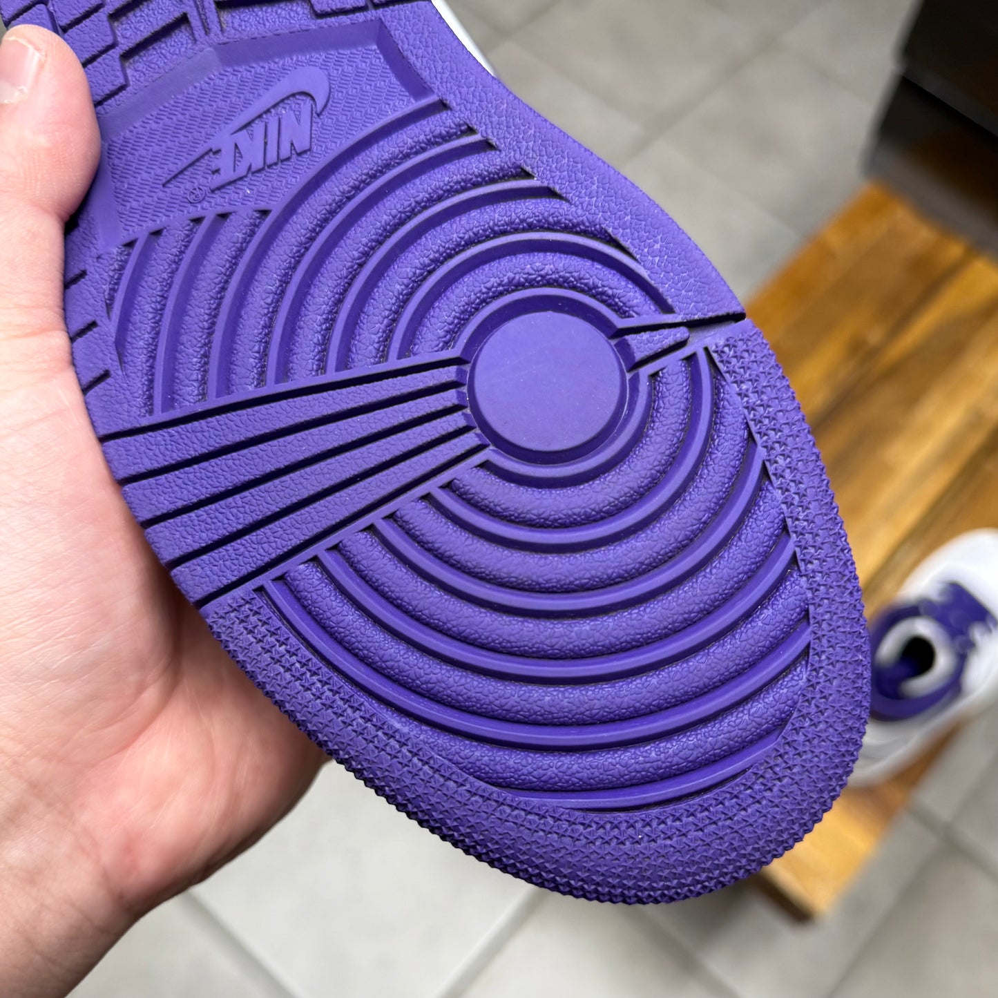 Jordan 1 High OG Court Purple W (Worn)