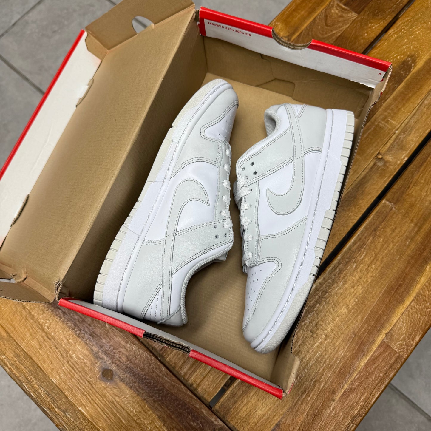 Dunk Low Photon Dust (Woman’s/Worn)