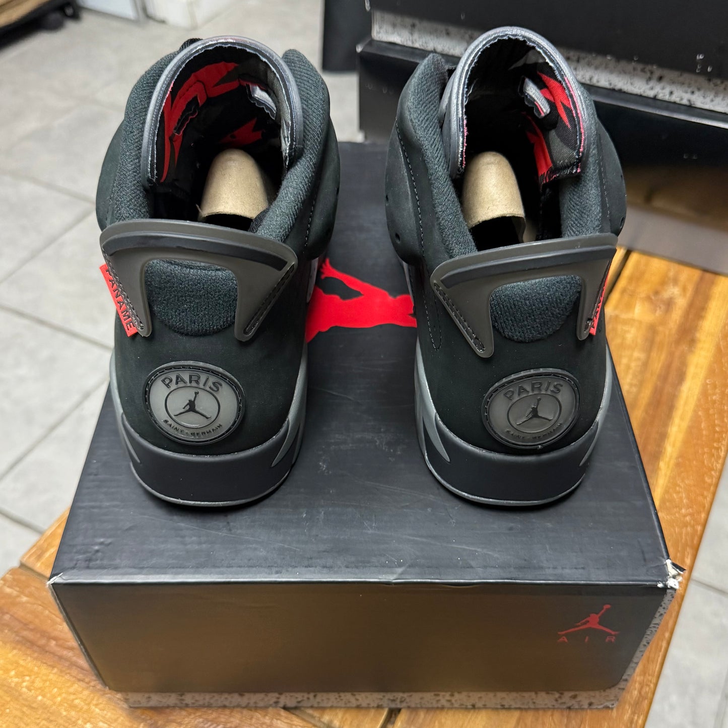 Paris Saint-Germain x Air Jordan 6
Retro Iron Grey