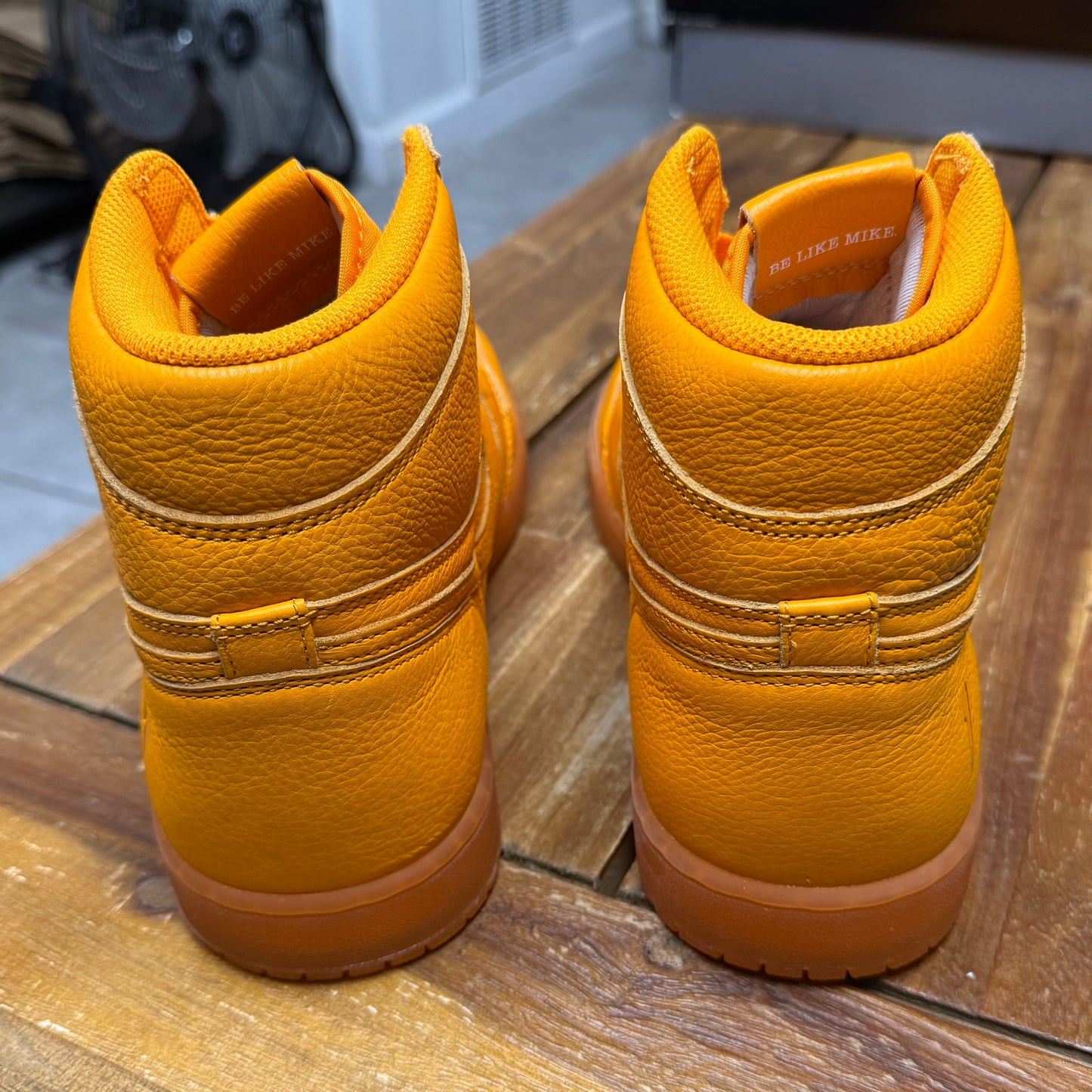 Jordan 1 High OG G8RD Orange Peel (Worn)