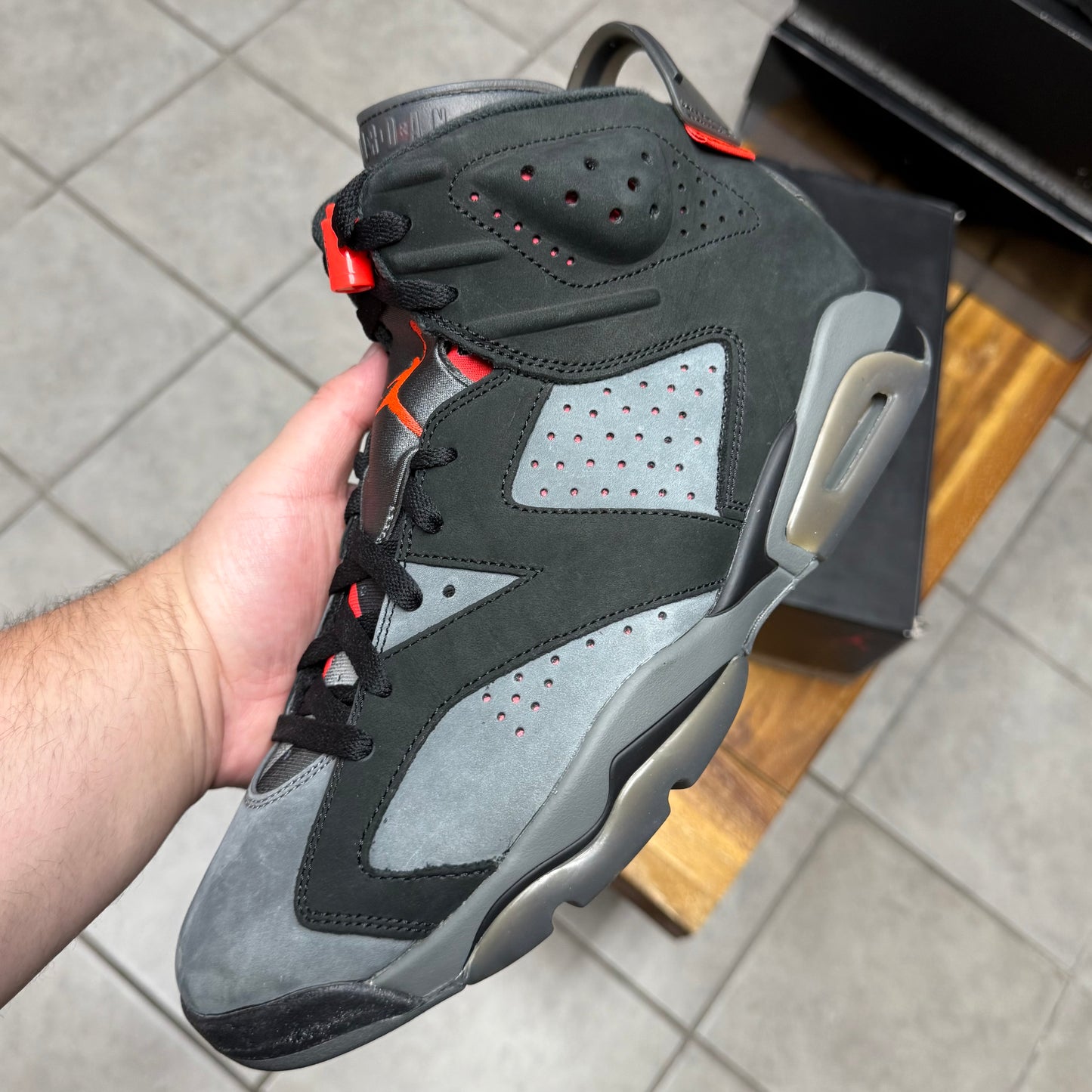 Paris Saint-Germain x Air Jordan 6
Retro Iron Grey